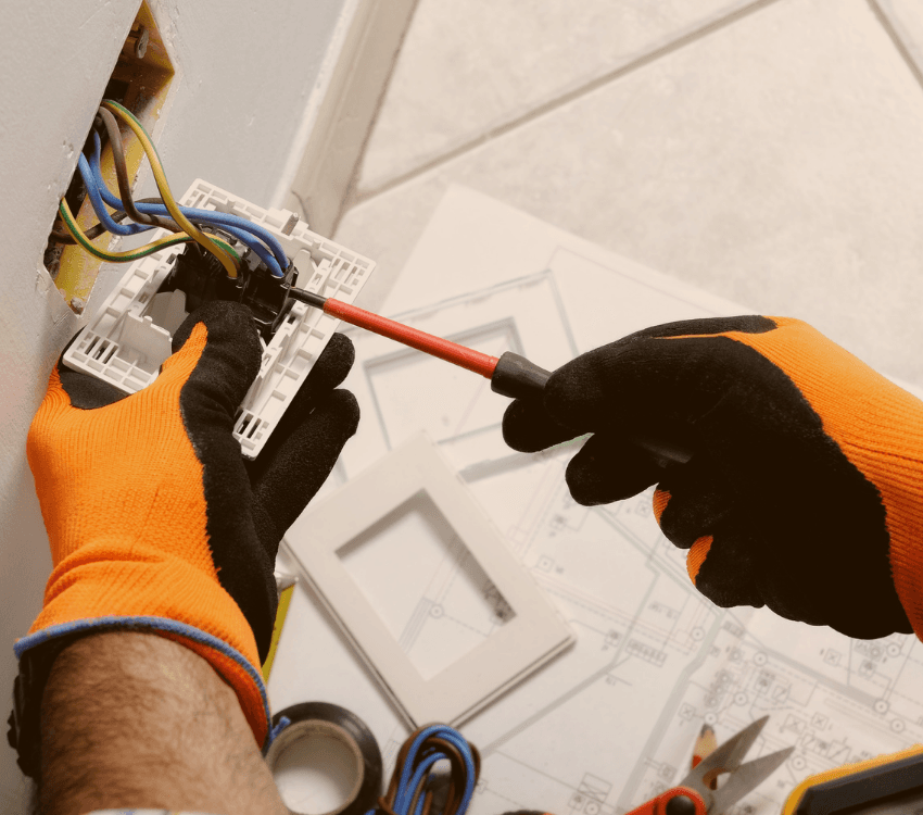 Installation et équipement électrique